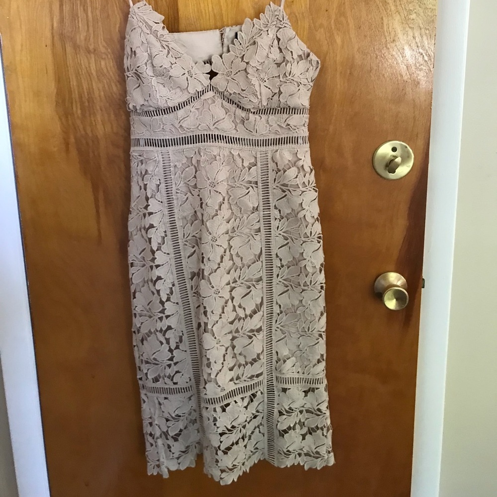 Beautiful lace detail midi dress from Nordstroms